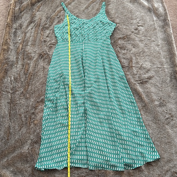 Banana Republic Green Geo Scoop Neck Midi Dress 10 Petite NWT - Picture 7 of 12